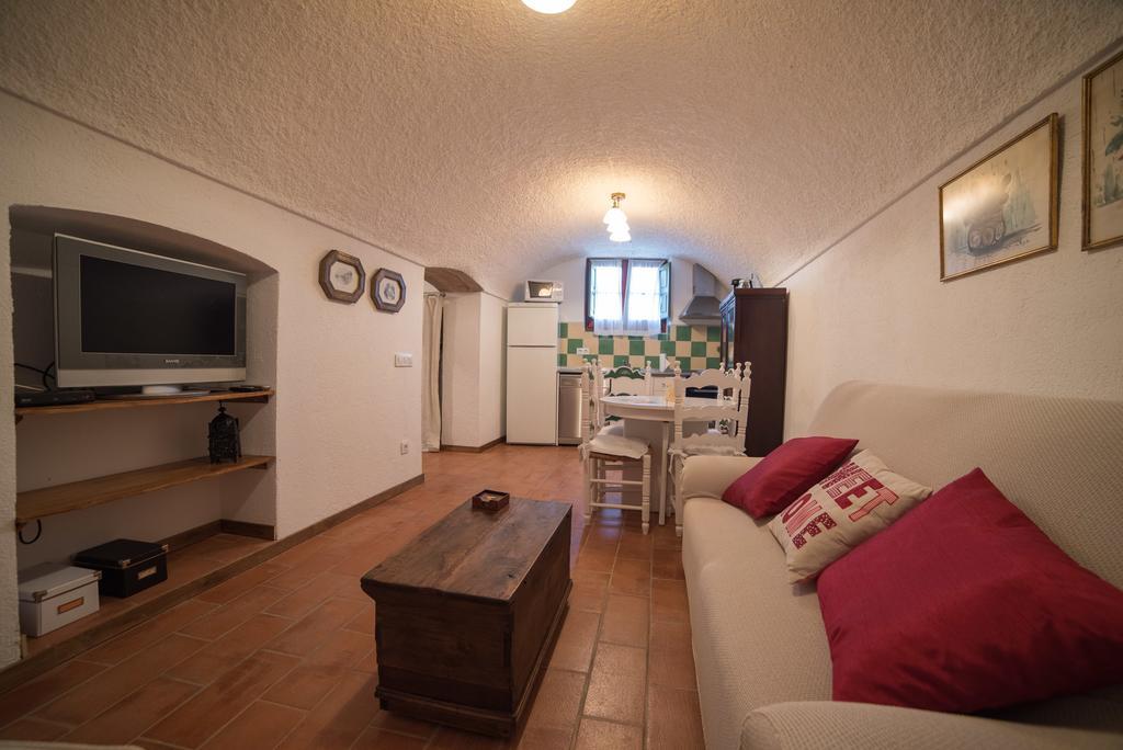 Can Barraca Avinyonet de Puigventós Zimmer foto